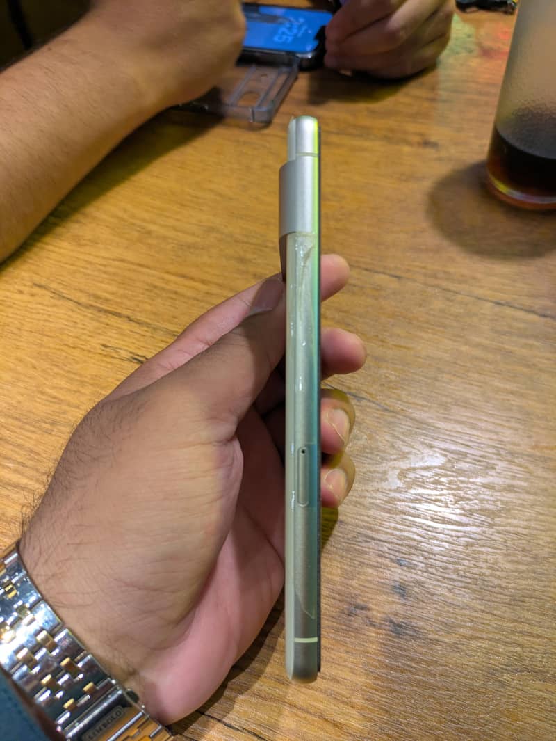 Google Pixel 7 3