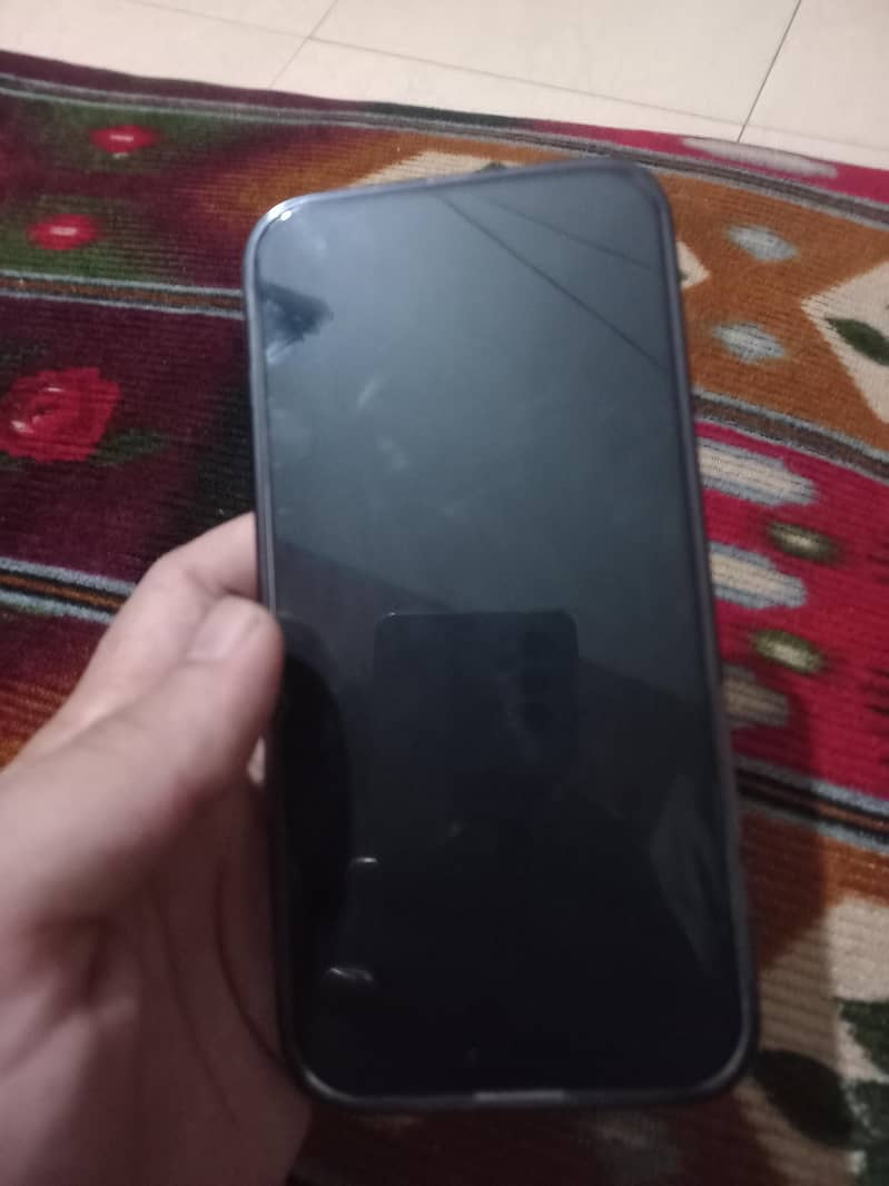iphone 14 pro max 4