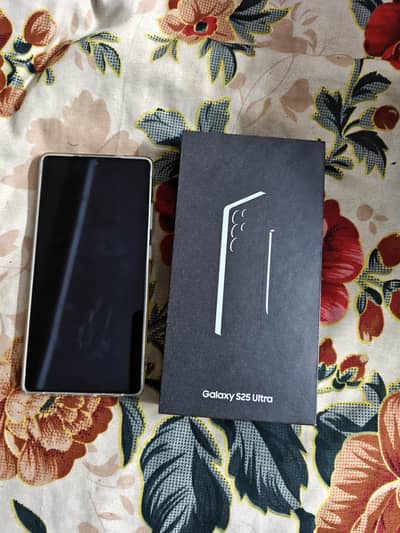 Samsung Mobile S25 Ultra