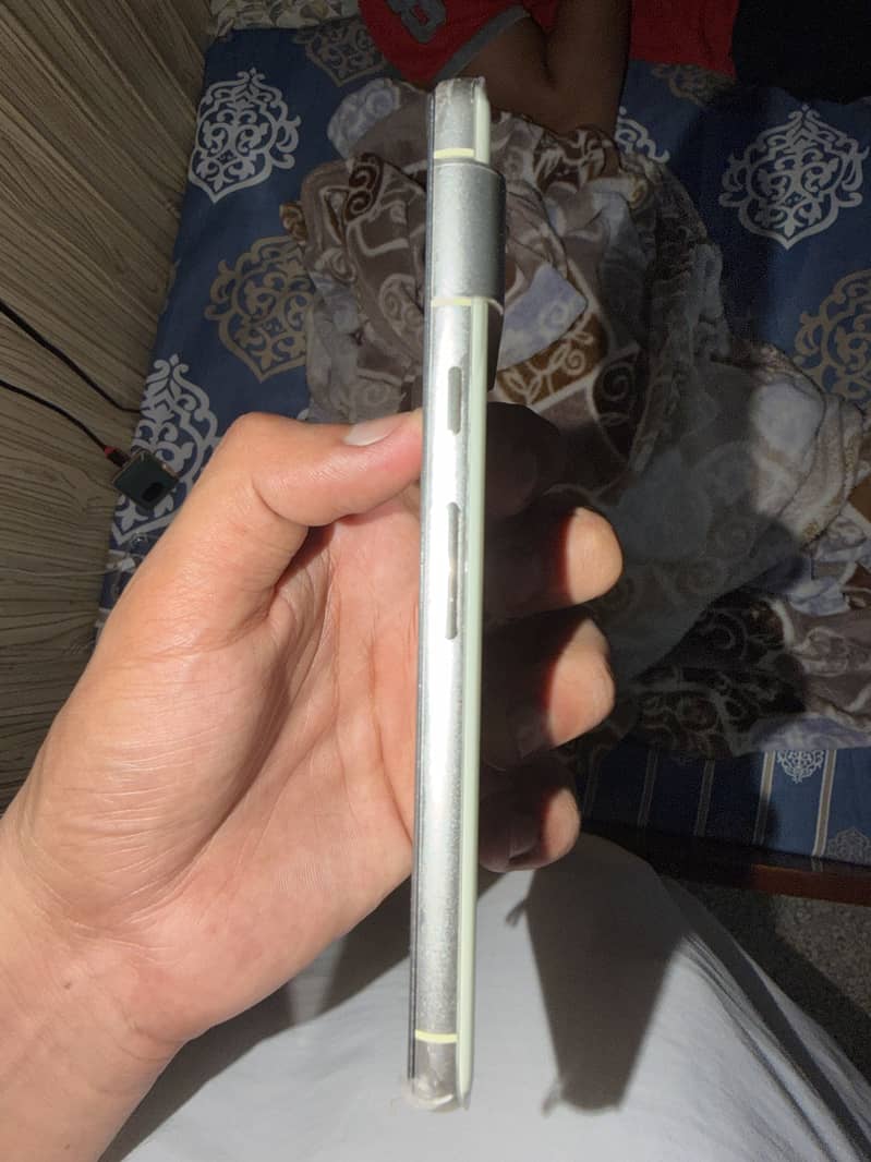Google Pixel 7 3