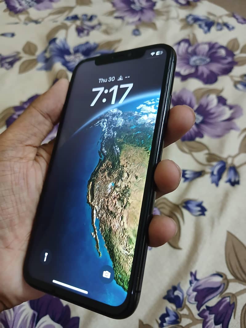 Apple iPhone X 2