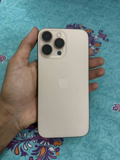 Apple iPhone 16 Pro Max