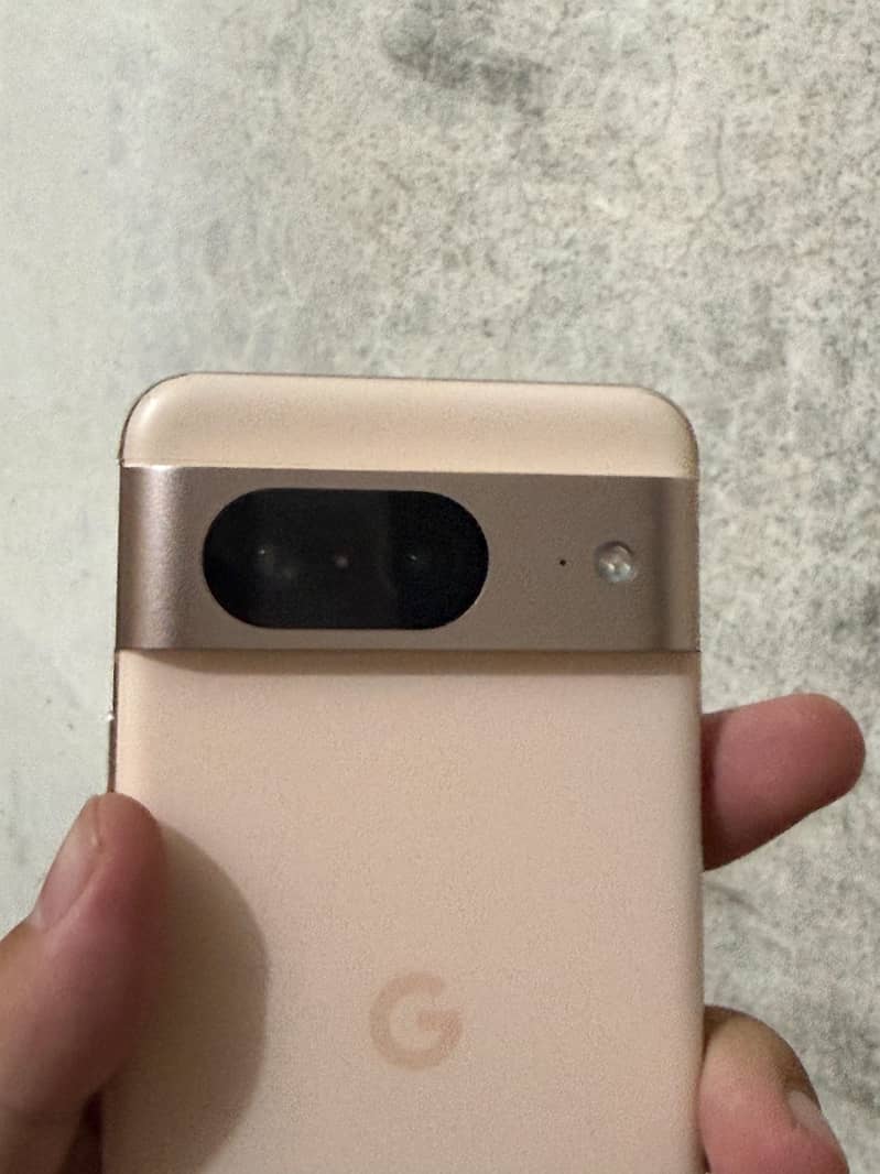 Google Pixel 8 1