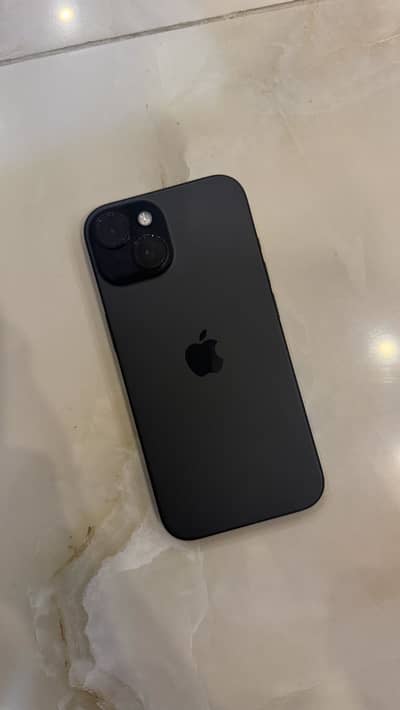 Apple iPhone 15