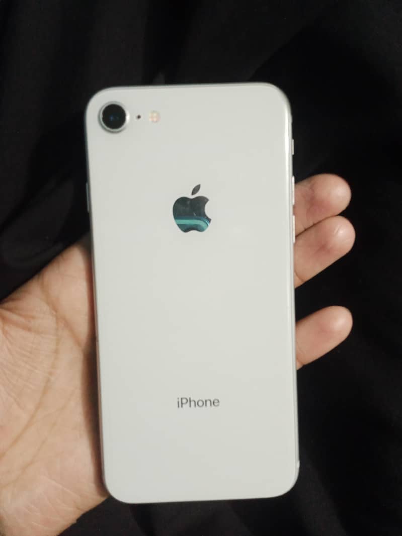 Apple iPhone 8 2