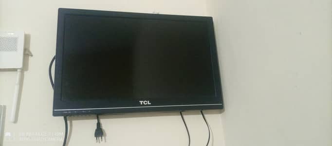 tcl led tv (non smart]