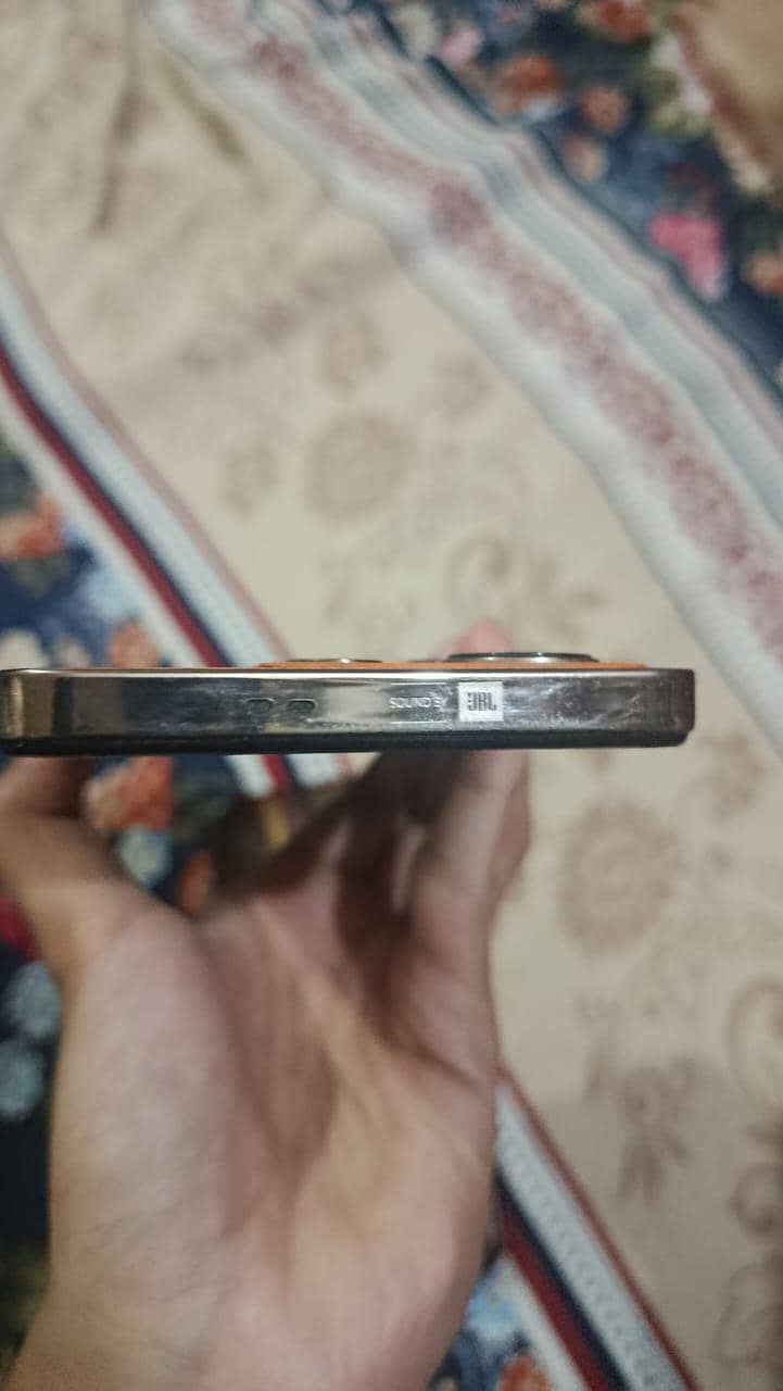 Infinix Note 30 4