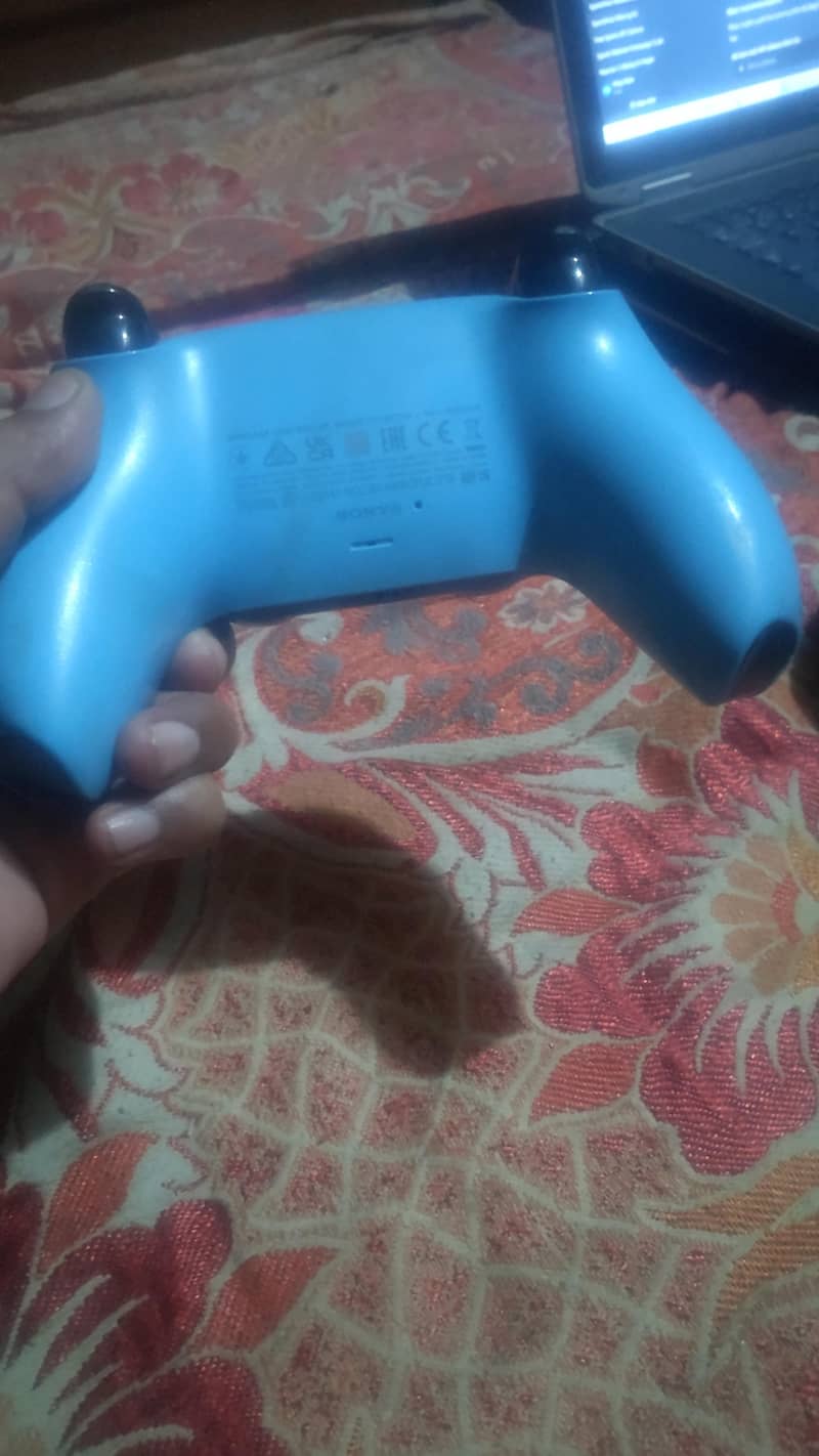 PS5 controller blue edition 0