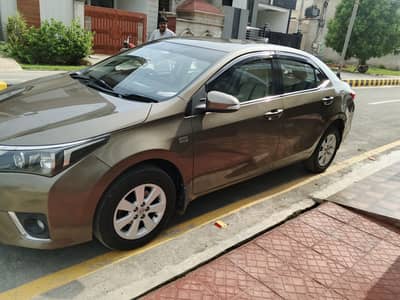 Toyota Corolla Altis 1.6 Automatic 2016 | Excellent Condition | Sindh