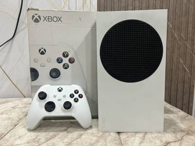 Xbox series s 512 gb with box and all accessories