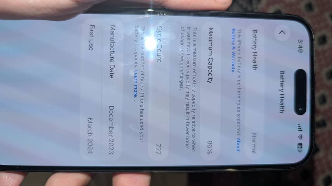 Apple iPhone 15 Pro 4