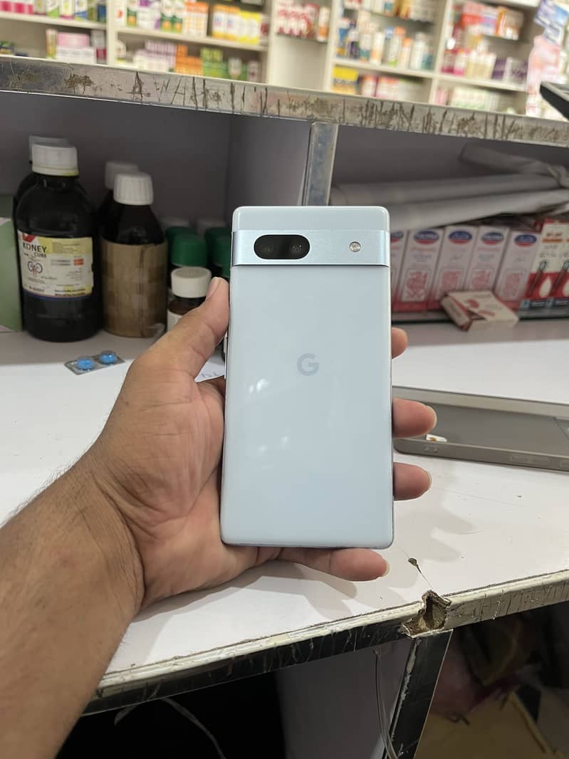 Google Pixel 7a 2