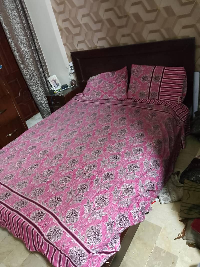 bed + cupboard + dressing + side table 1