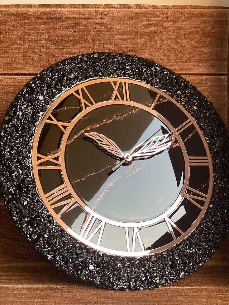 Customized handmade clocks 2