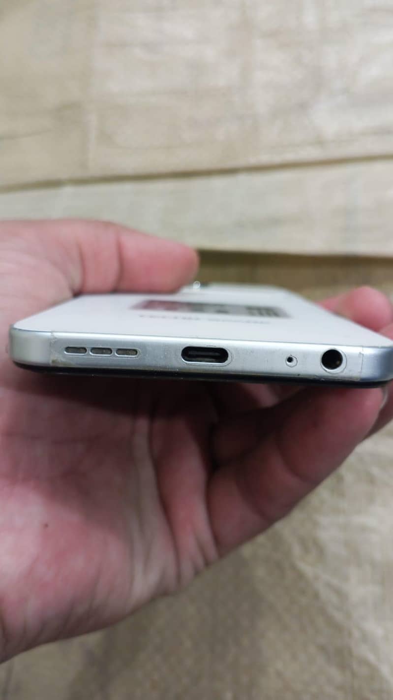 Tecno Spark 40 3