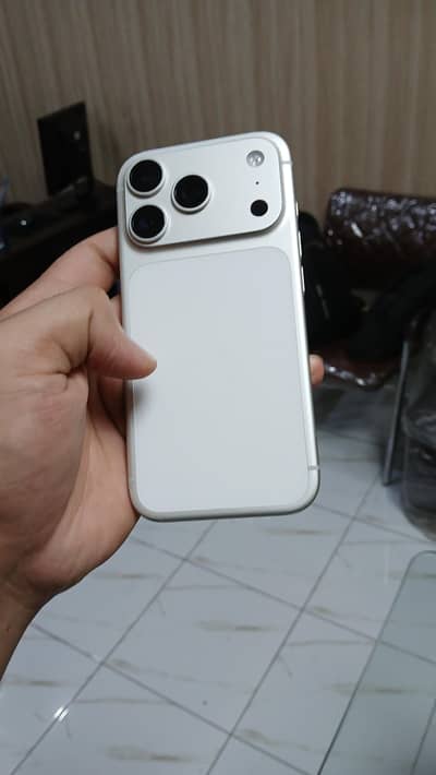 Apple iPhone 17 Pro FU