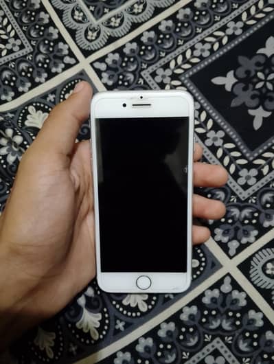 Apple iPhone 7