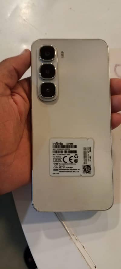 Infinix Hot 60i