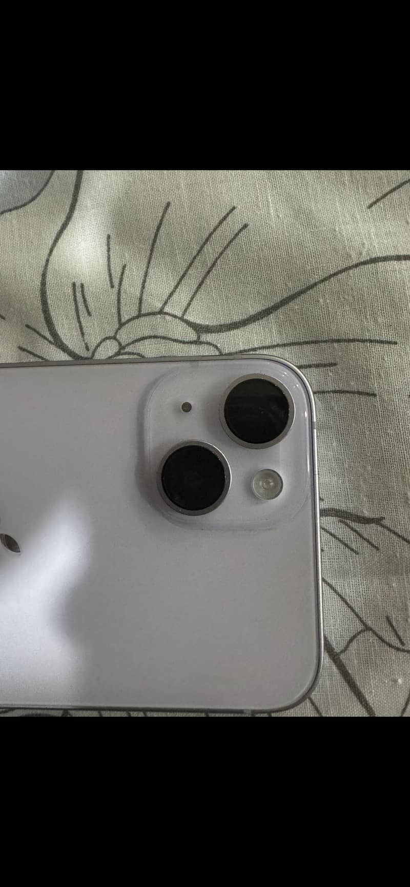 Apple iPhone 14 3
