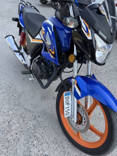 Honda CB 150 F