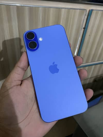Apple iPhone 16 Plus 128gb just 3 time charge