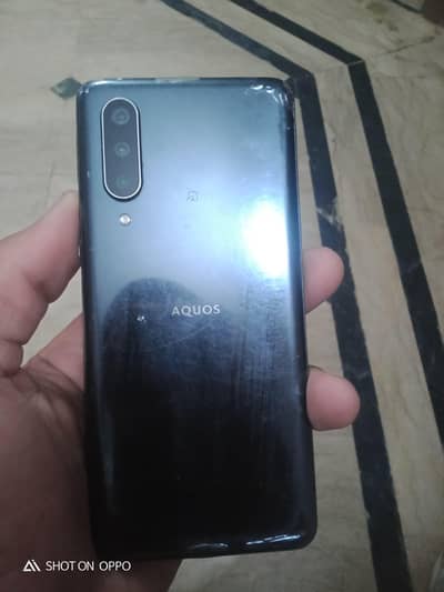 Sharp Aquos Zero 5g Pnal ma dheba