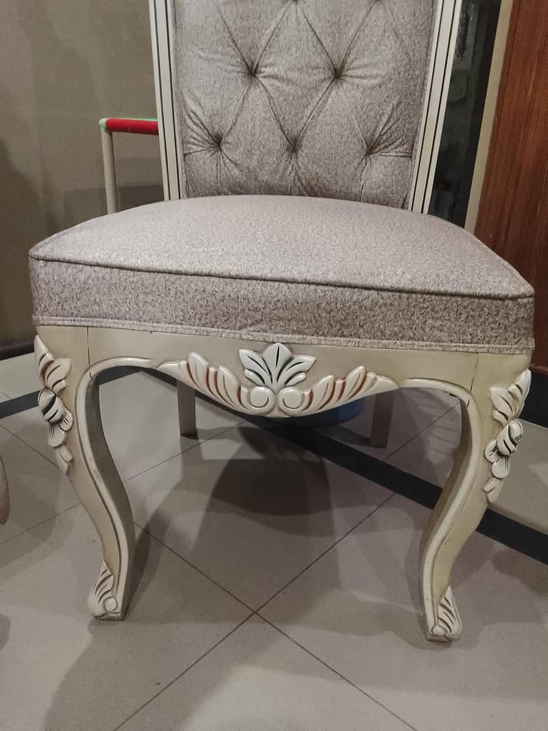NEW DINING TABLE KING SIZE 4