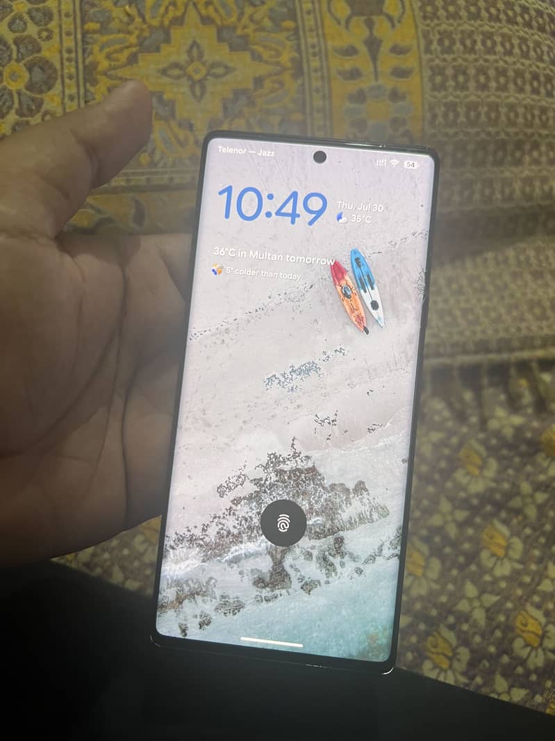 Google pixel 6 pro panel issue 4