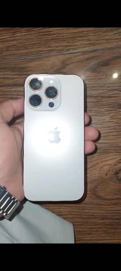 iPhone 16 Pro 10/10 non pta 3 month sim time