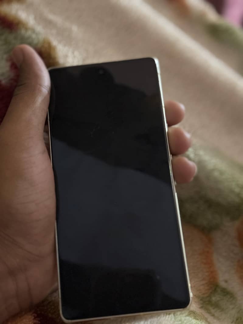Google Pixel 7 5