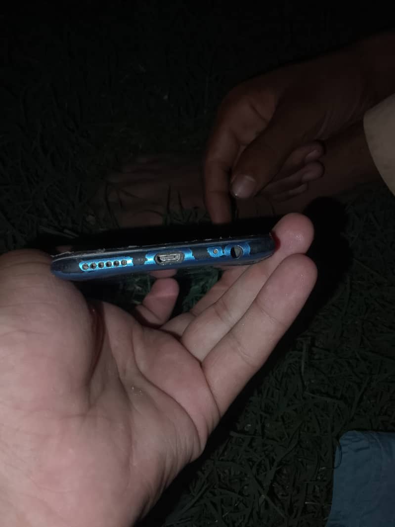 Tecno Spark 4 2