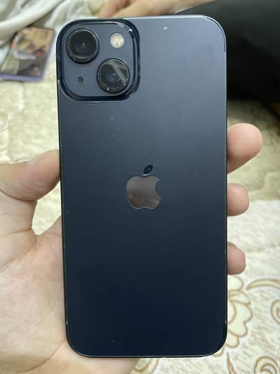 Apple iPhone 13