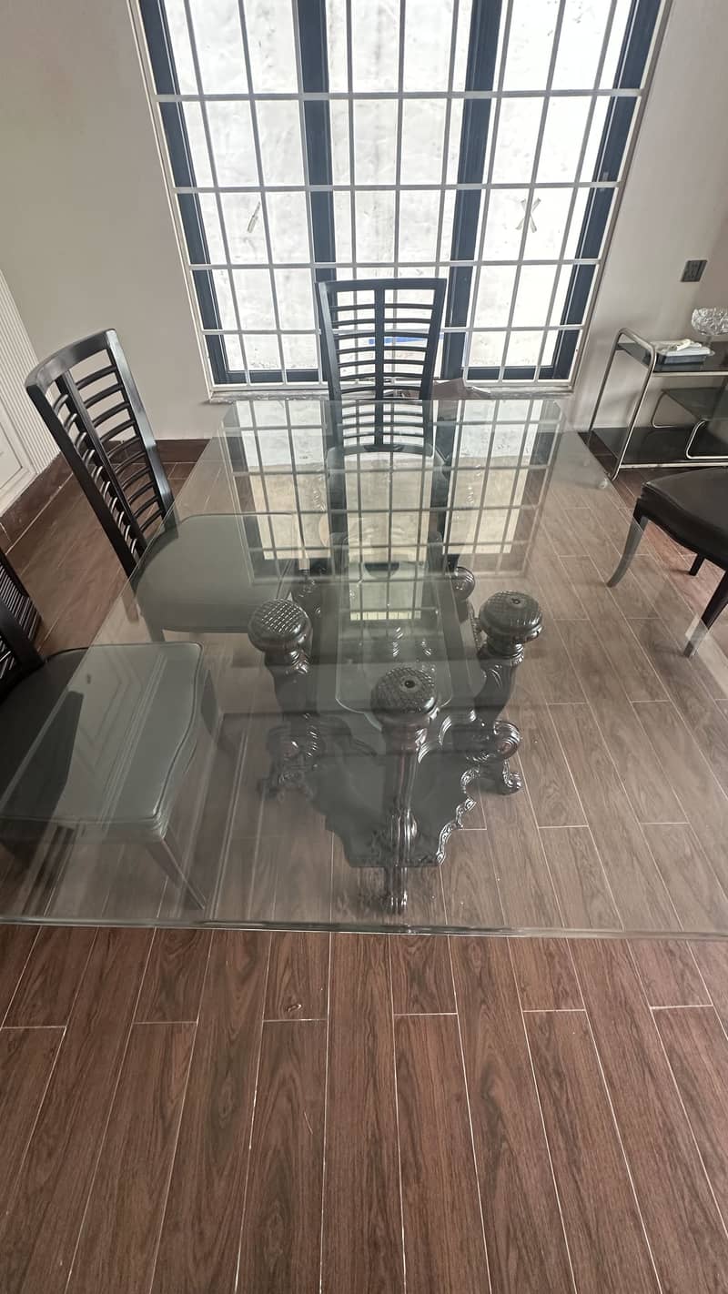 Dining table for 6 persons 3