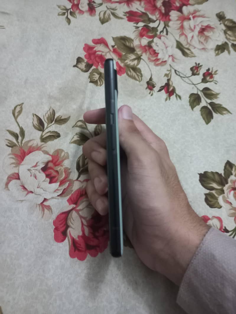 Google Pixel 6a 3