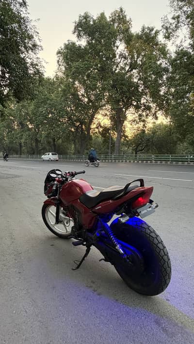 Honda CB125F 1/1