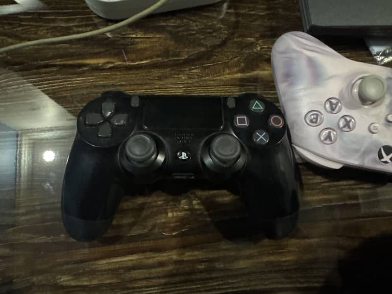 Ps4 Pro 4