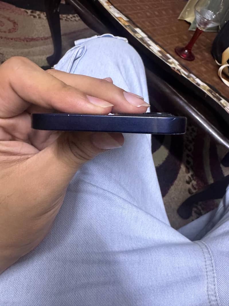 Apple iPhone 12 5