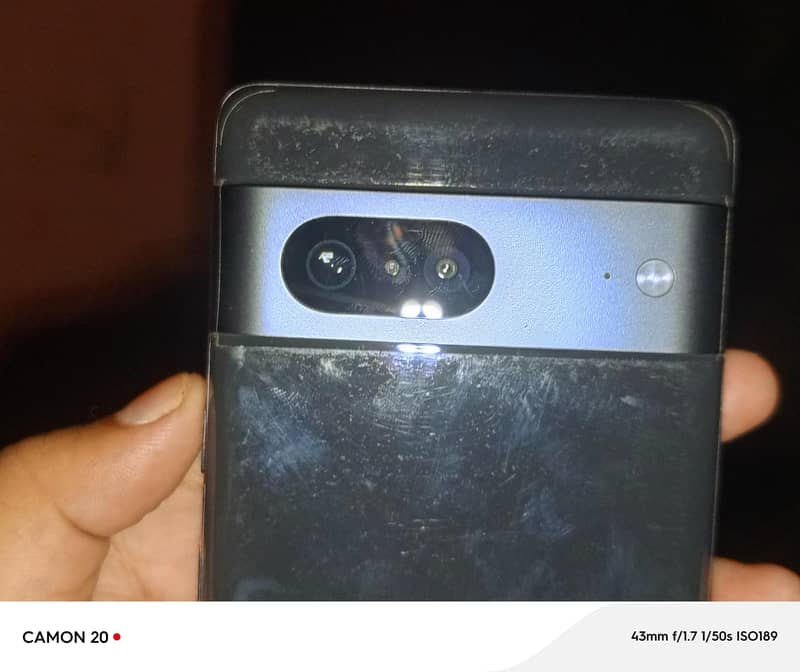 Google Pixel 7 4