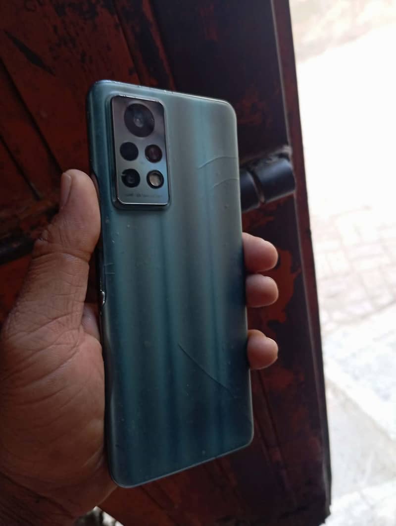 Infinix Note 11 6
