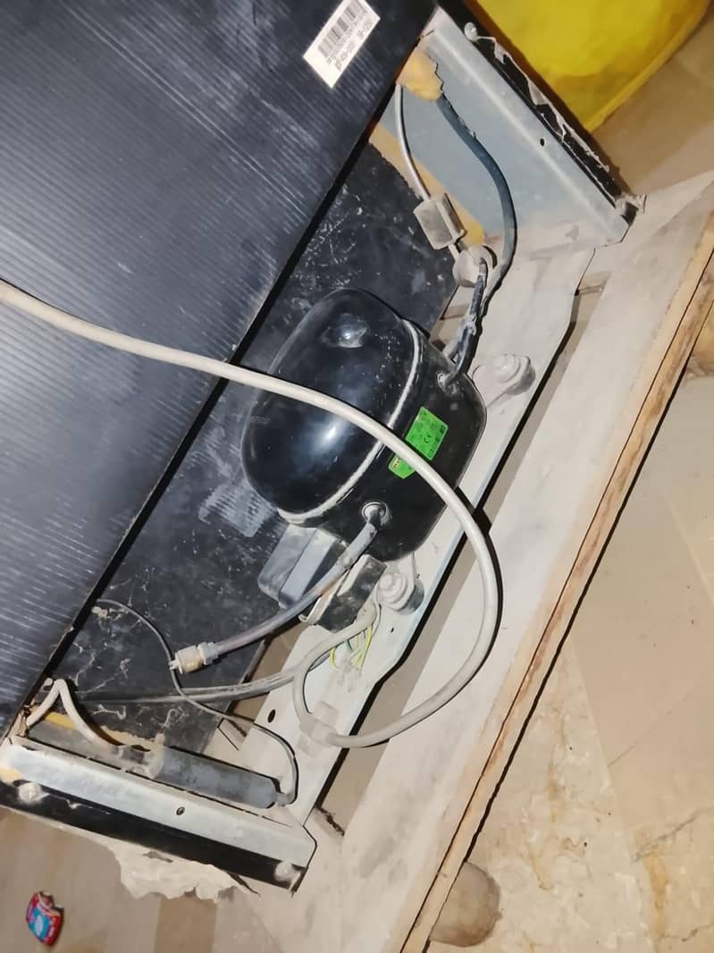 Mini frige 2