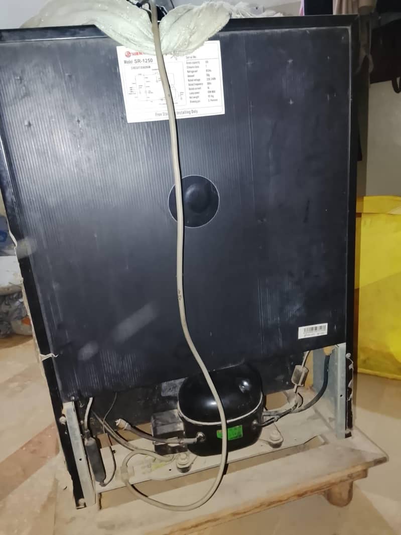 Mini frige 4