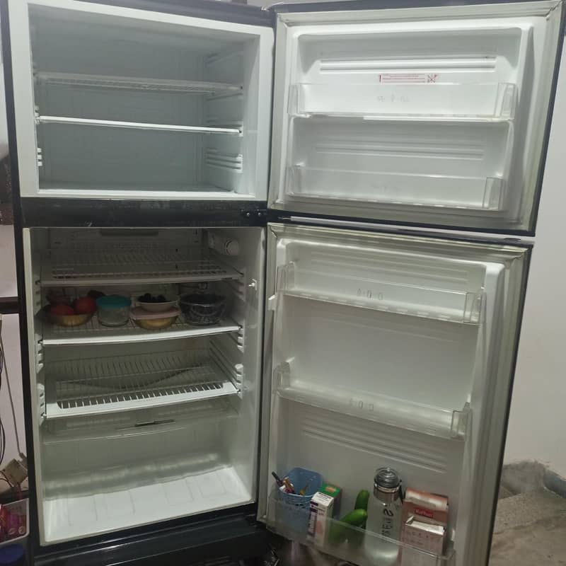 Refrigerator 4