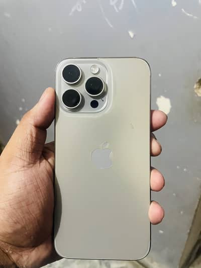 Apple iPhone 15 Pro Max 256gb jv