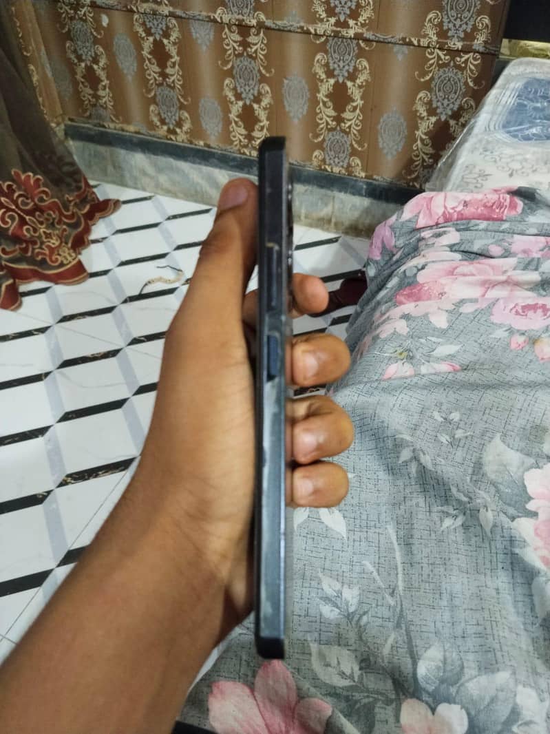 Infinix Note 30 1