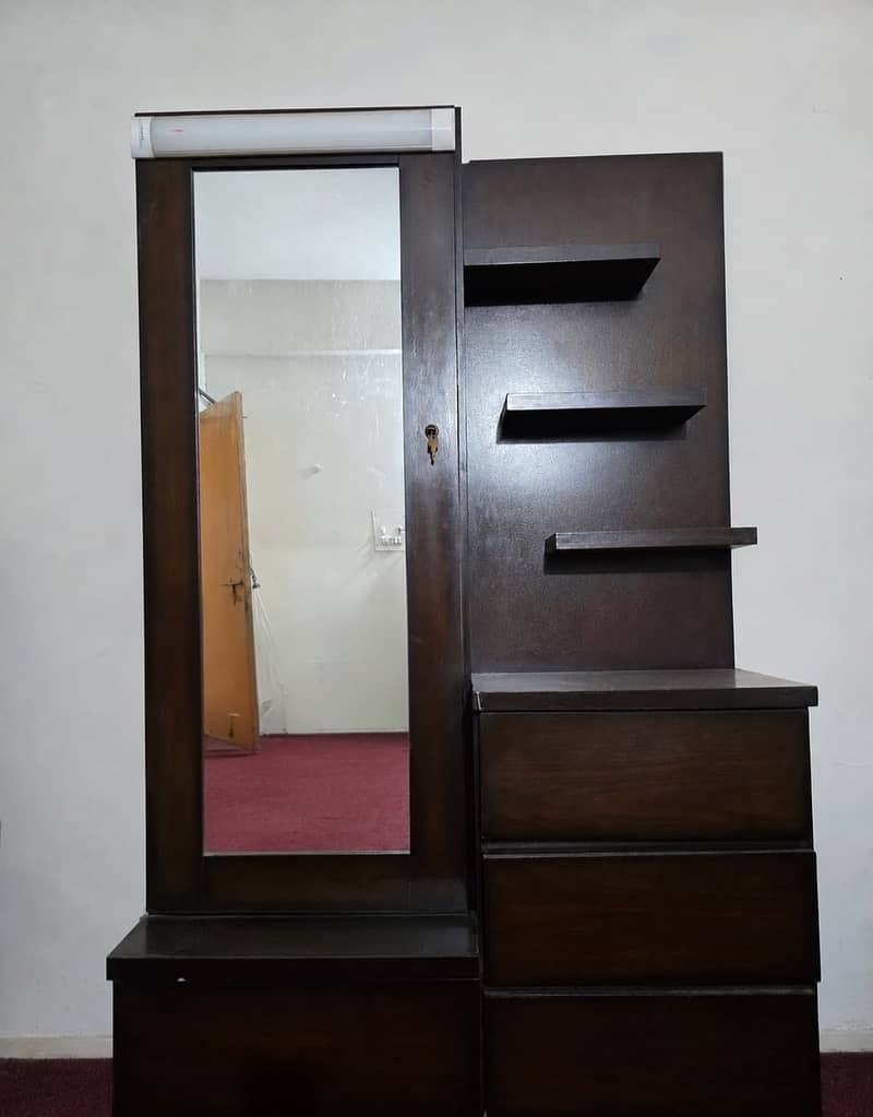 Dressing table 1