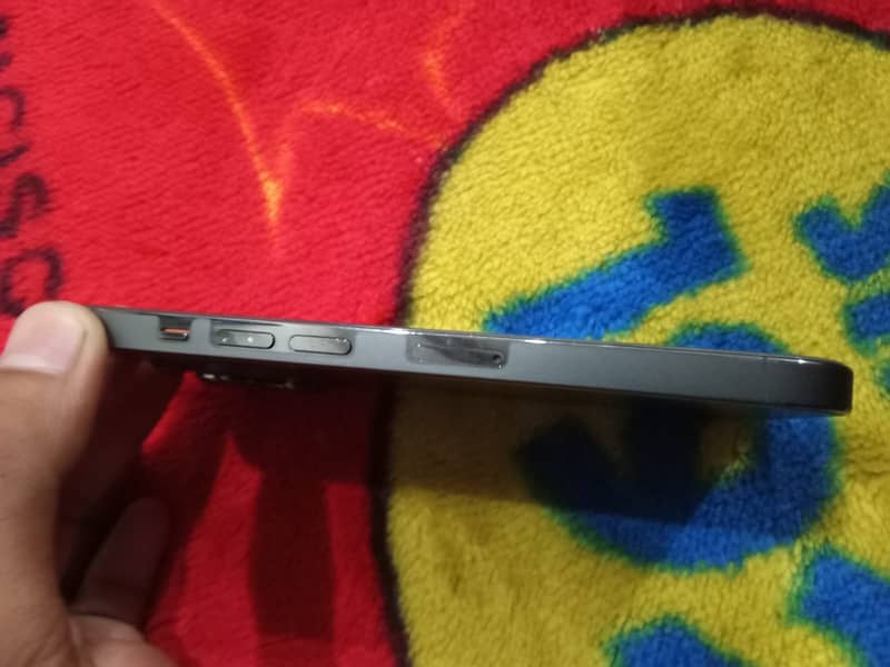 Apple iPhone 13 Pro 5