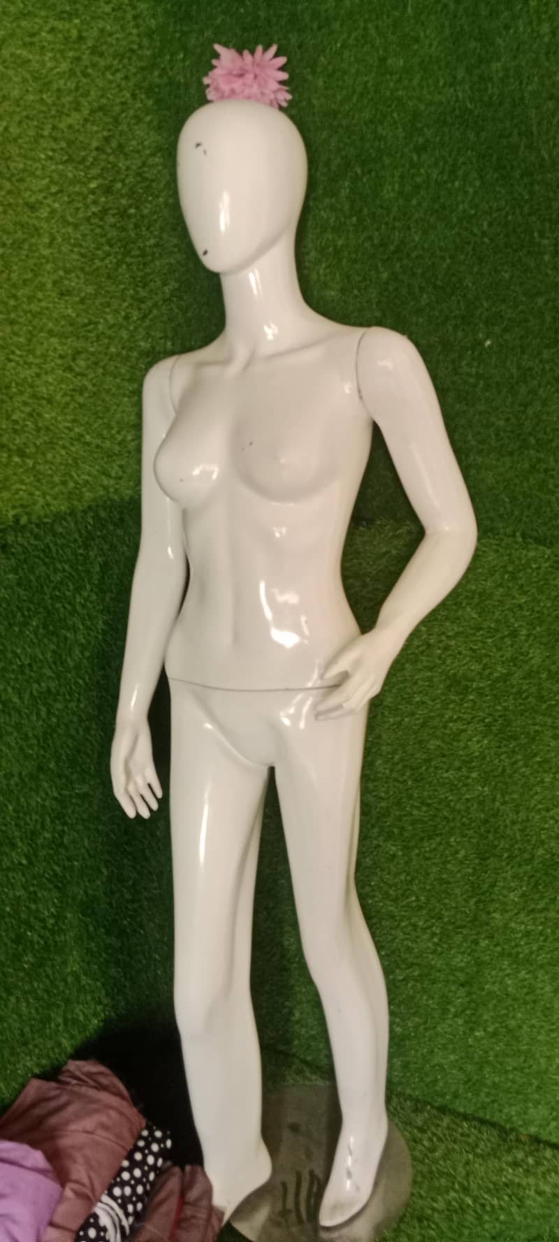 statue 0