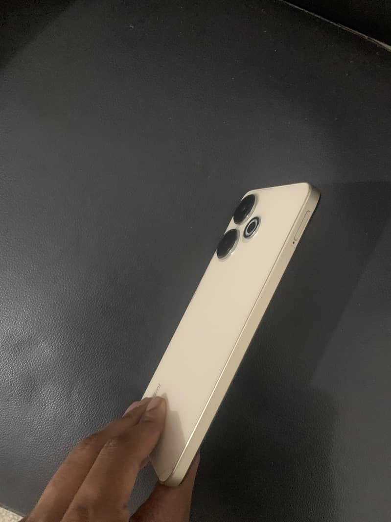REDMI 13 2