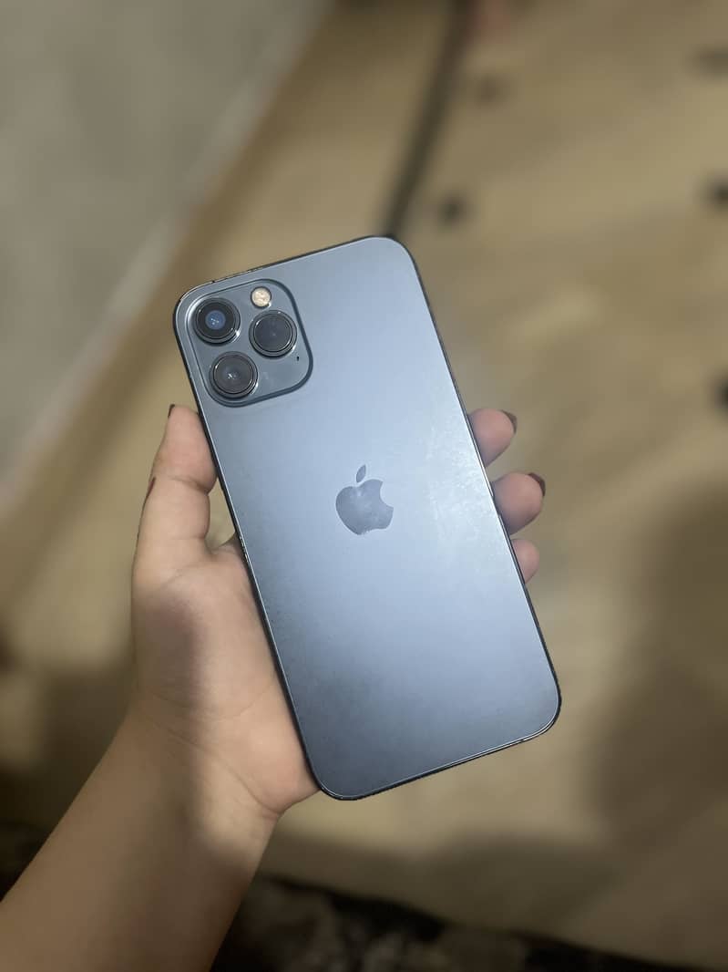 IPhone 12 Pro Max 0