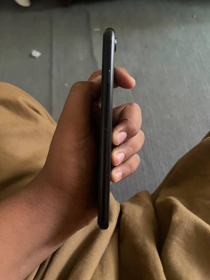 Apple iPhone SE 1
